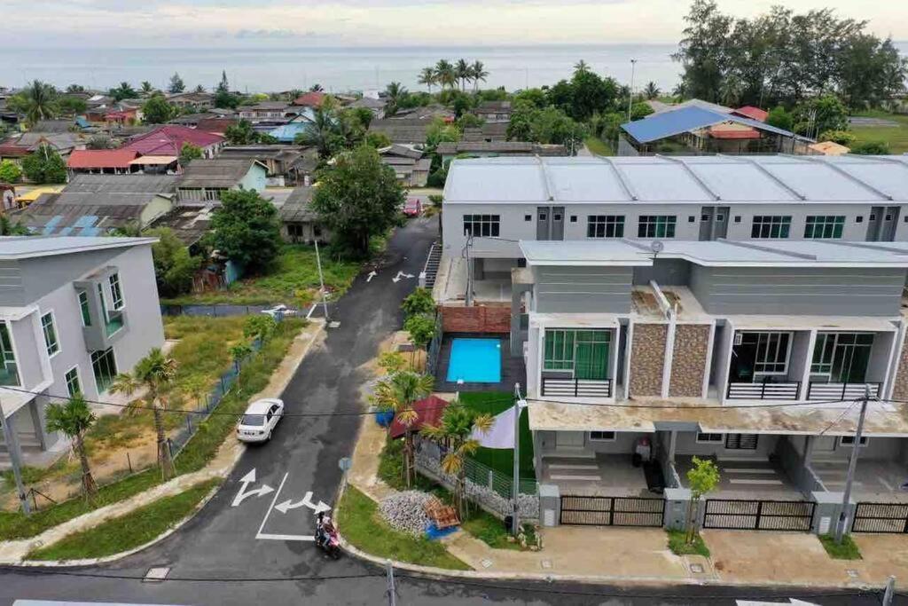 Aidan Home 2 With Private Pool Double Storey House Near Beach Kuala Terengganu Ngoại thất bức ảnh